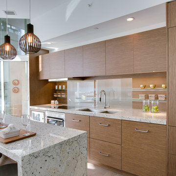 Staging Project-Chaz Yorkville Condo Kitchen