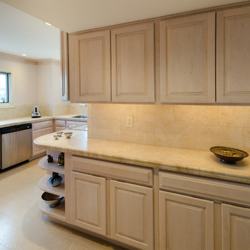 Staging to Sell - Charlottesville Condo
