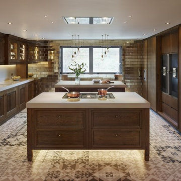 Stained Oak Bespoke Kitchen with traditional & contemporary furniture