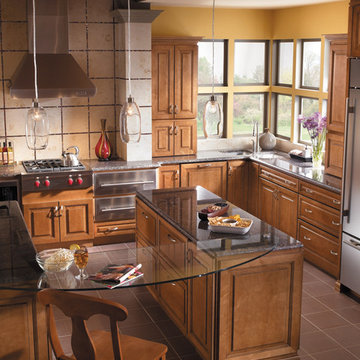 StarMark Cabinetry Kitchen in a Transitional Design