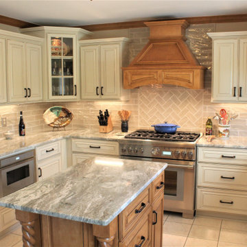 Starmark Kitchen & Powder Maple Ridgeville Paint Perimeter w/ Wood Island & Hood