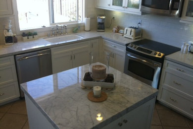 Inspiration for a timeless kitchen remodel in Los Angeles