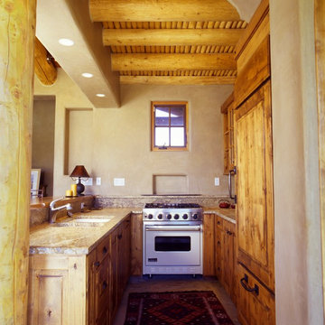 Stone Cabin Kitchen 1SS