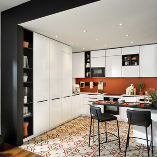 75 Beautiful Terra Cotta Tile Kitchen With Orange Backsplash Pictures Ideas October 2020 Houzz