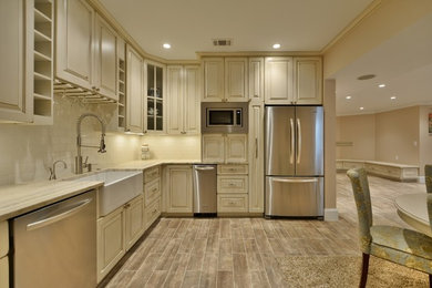 Elegant kitchen photo in Atlanta