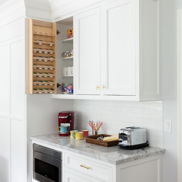 Stylish new Kitchen, BP, and Master Bath