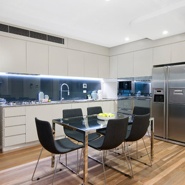 Stylish Townhouse of Peace in Stanmore