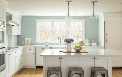 Refresh Your Kitchen Color: 8 Ideas for This Weekend