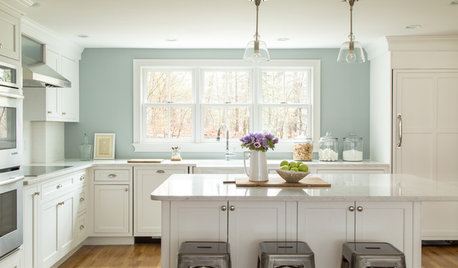 Refresh Your Kitchen Color: 8 Ideas for This Weekend