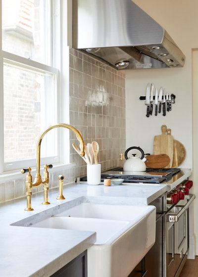 Country-Style Kitchen by Ciara Tapia With an Urban Twist | Houzz AU