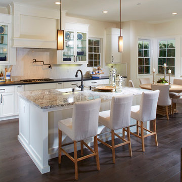 SummerHill Homes: Harvest Court Residence 2 Kitchens