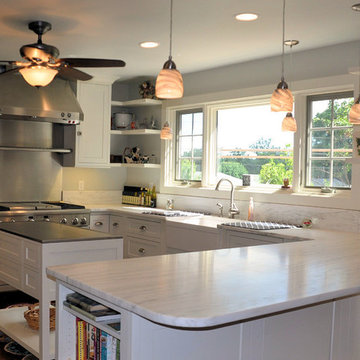 Sunset Hills Contemporary Kitchen Remodel