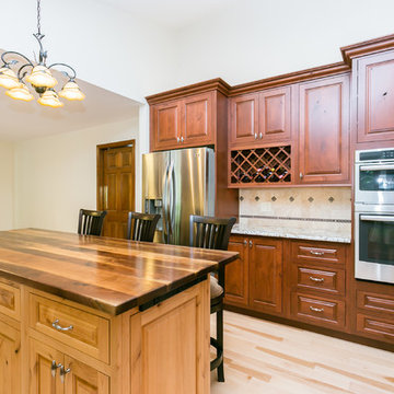 Sunset Hills Traditional Kitchen