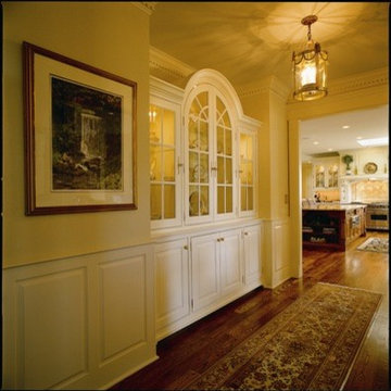 Superior Woodcraft Quintessential Manor House