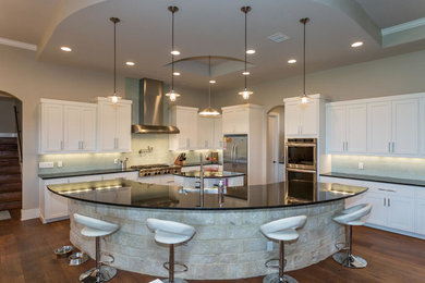 Inspiration for a transitional kitchen remodel in Austin