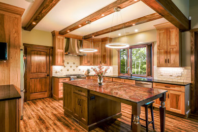 Example of an arts and crafts kitchen design in Charlotte