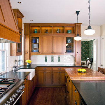 Tangletown Craftsman Kitchen