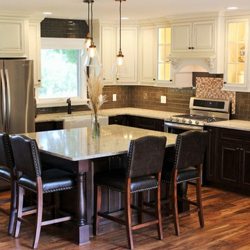 Taylor Ridge, IL- Traditional Kitchen in a Rustic Setting