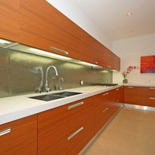 Modern Kitchen by See Construction