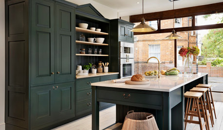 When You Want to Go With Deep, Dark Green in Your Kitchen