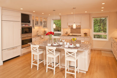 Elegant kitchen photo in Philadelphia