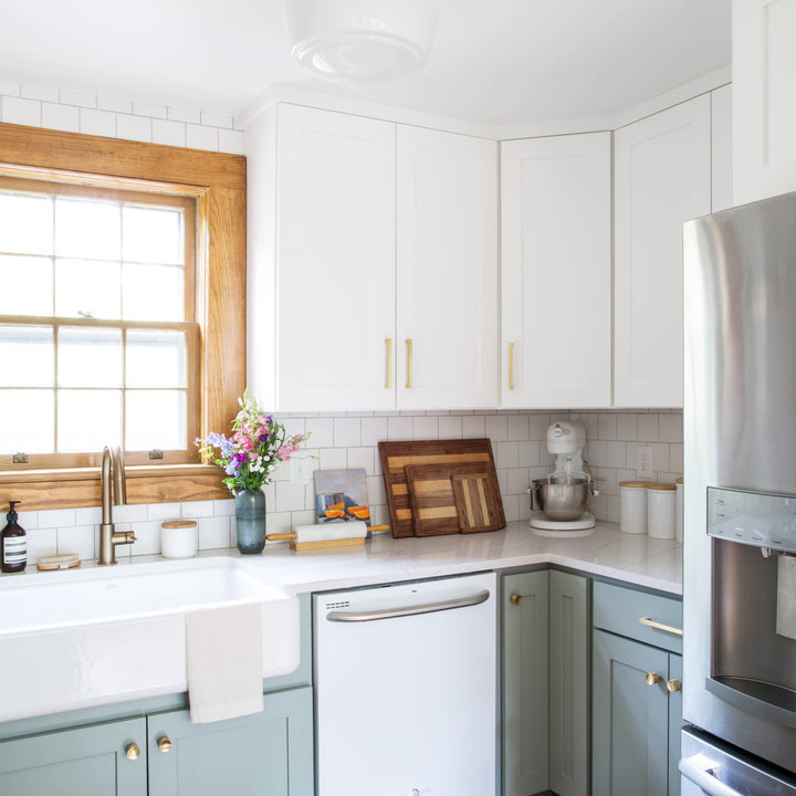 75 Beautiful Small Kitchen/Diner Ideas and Designs March 2023 Houzz UK