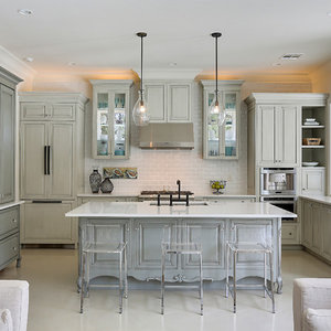 https://www.houzz.com/photos/terra-bella-show-house-2013-contemporary-kitchen-new-orleans-phvw-vp~4178428