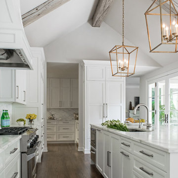Terrell Hills White Kitchen