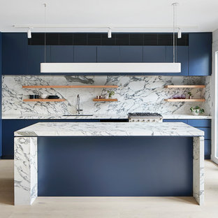 This is an example of a contemporary kitchen in Melbourne.