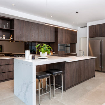 The Edge Display Home