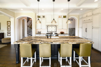 Inspiration for a traditional kitchen in Baltimore.