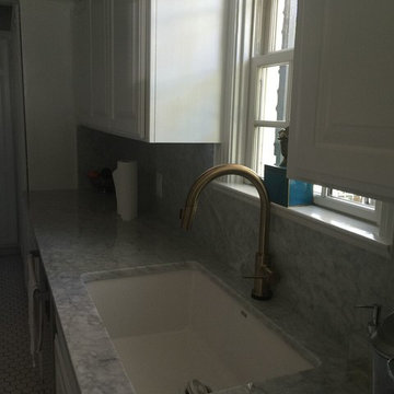 The final product! Love this brass faucet...so contemporary!
