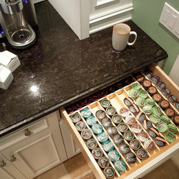 https://www.houzz.com/hznb/photos/the-great-escape-traditional-kitchen-new-york-phvw-vp~4253836