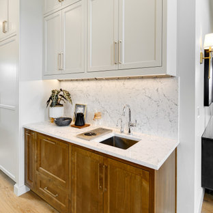 Traditional kitchen photos - Example of a classic kitchen design in Portland