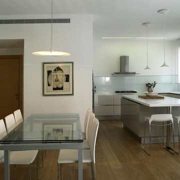 The Kitchen & Dinning room