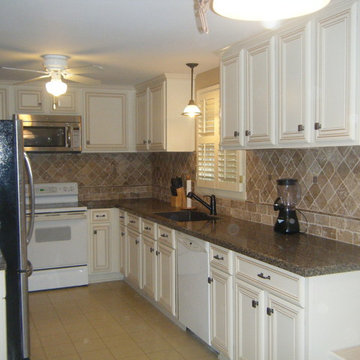 The upper and lower cabinets on the right were added, giving more storage and co