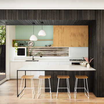 Thornbury Extension