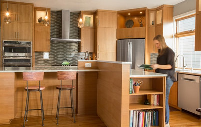 Warm Midcentury Vibe Takes Over a 2002 Spec Kitchen
