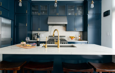 How to Bring Dark Blue Into Your Kitchen