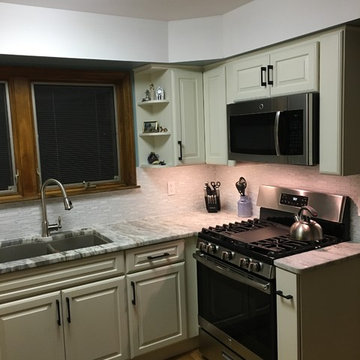 Tiny, Cozy Kitchen Renovation