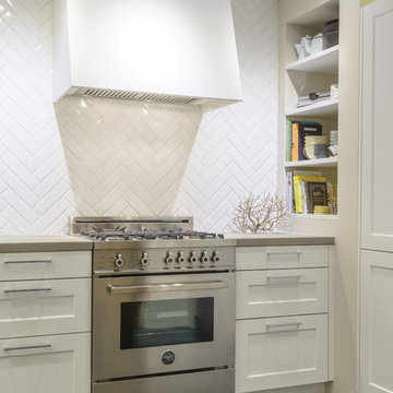 Toronto Showroom - Modern Classic Kitchen