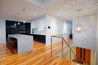 Example of a minimalist kitchen design in Geelong