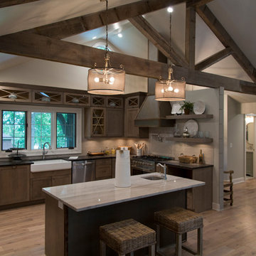 Tracy Smith LWP Advisory - Modern Farmhouse Remodel