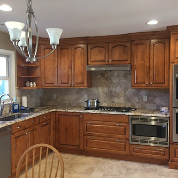Traditional Arched Cabinets