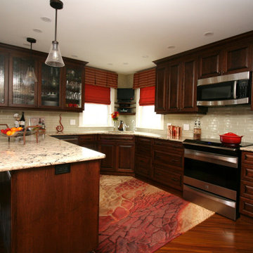Traditional Cherry Wood Kitchen