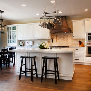 Traditional Country Living Kitchen