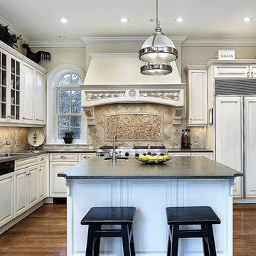 Traditional Custom Kitchen