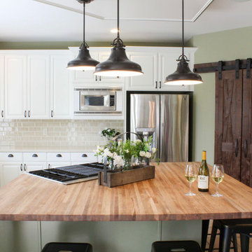 Traditional Farmhouse Kitchen Update