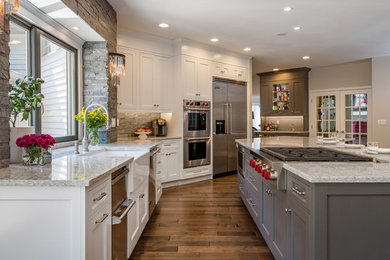 Huge elegant l-shaped kitchen photo in Bridgeport