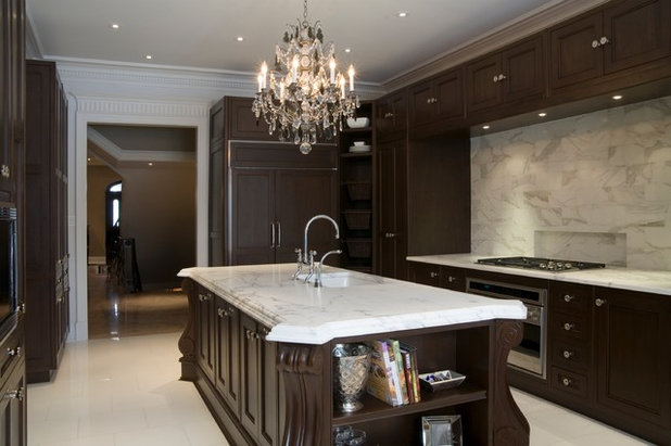 Traditional Kitchen by Toronto Interior Design Group